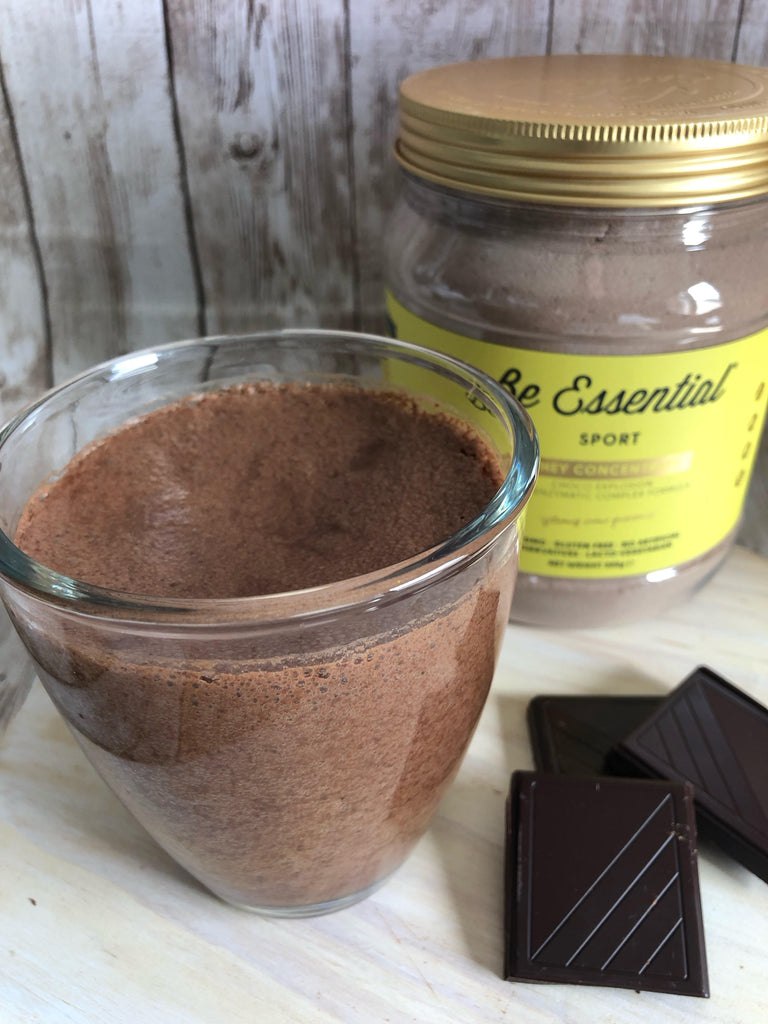 Placer proteico: Mousse de chocolate con proteínas para tus antojos nutritivos (por @rratmarin)